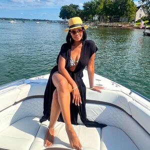 Meet your Posher, Candace